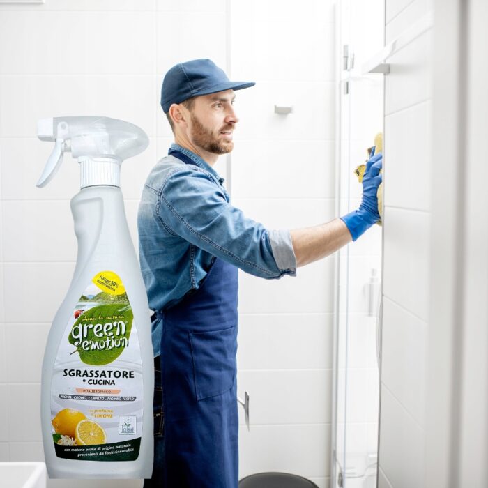 GREEN EMOTION Odkamieniacz do kabin, płytek baterii i WC, Eukaliptus 750ml - obrazek 3